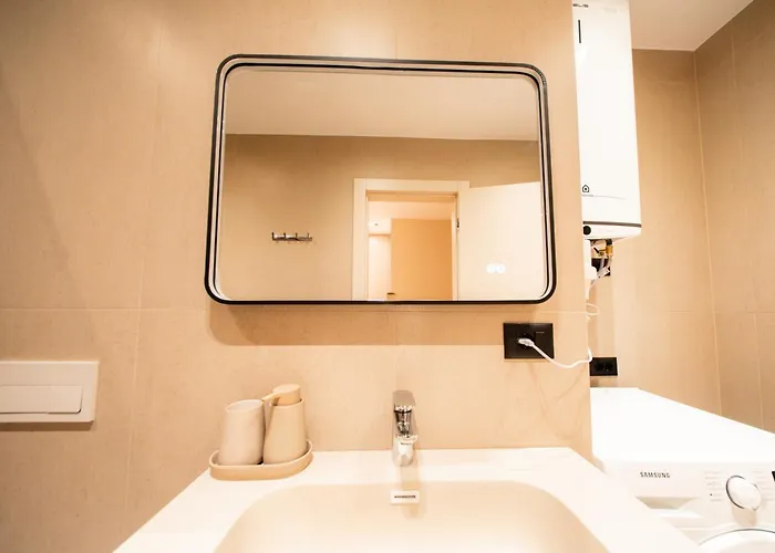 Dea's Blloku טיראנה